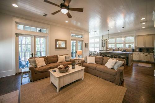 Watercolor By Dune Vacation Rentals - Lake District