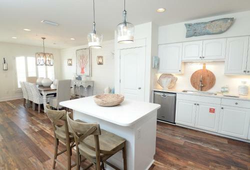 Apartamento Summerwinds With Ocean Views, Beach & Pool Condo