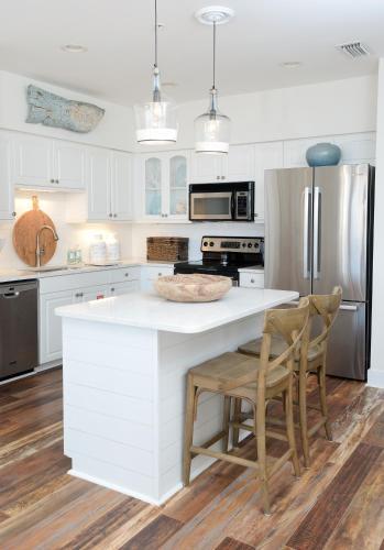 Apartamento Summerwinds With Ocean Views, Beach & Pool Condo