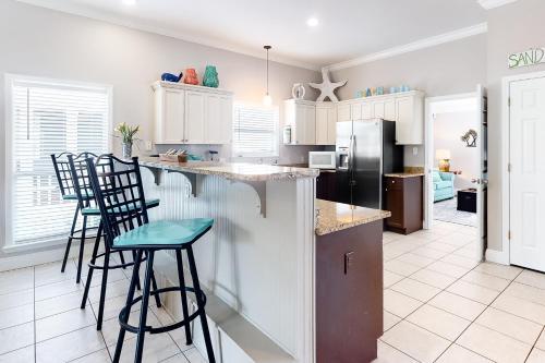 Seagrove Escape