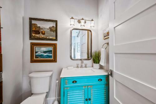 Captain's Quarters