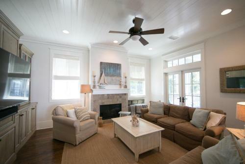 Watercolor By Dune Vacation Rentals - Lake District