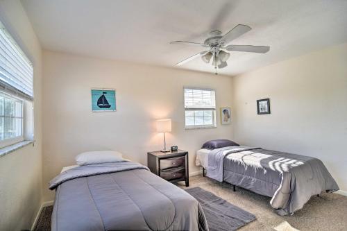 Seminole Home - 1 Mi To Indian Shores Beach!
