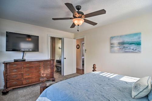 Seminole Home - 1 Mi To Indian Shores Beach!