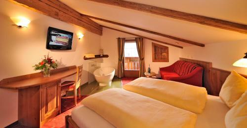 Hotel Bergzeit