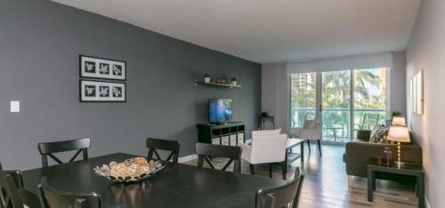 Apartamento 2br Luxury Ocean Reserve Condo With Park Views!