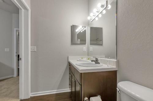 Apartamento Spacious 2br In Tallahassee With Pool And Gym