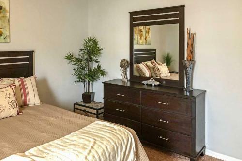 Apartamento Tampa Apt With Pool Access - Near Usf Campus!