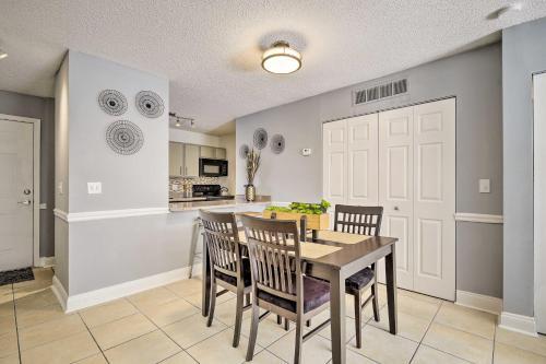 Tampa Townhome With Pool Near Top Attractions!