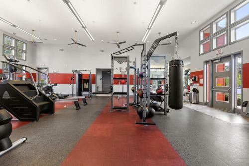 Apartamento Viagem Superb 1br With Pool And Gym