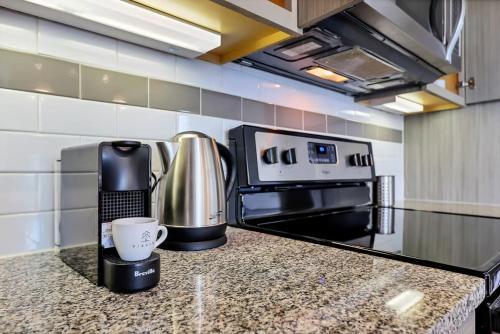 Apartamento Viagem Superb 1br With Pool And Gym