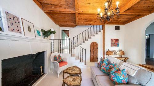 Sunset House Vacation Home