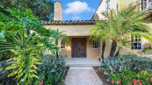 Sunset House Vacation Home