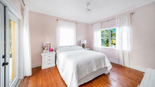 Sunset House Vacation Home