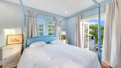 Sunset House Vacation Home