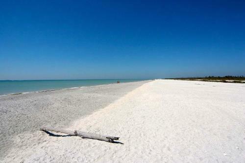 Blind Pass Condo B206 On Beautiful Sanibel Island