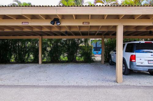 Tropical Private Condo On Sanibel's Quiet West End - Blind Pass B207