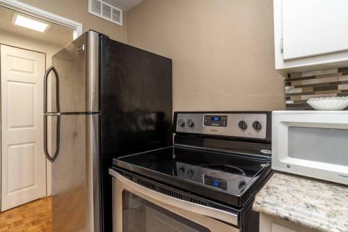 Apartamento P-1-10 Downtown Private Balcony 24 Concierge 11h