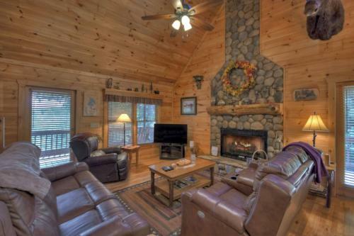Moose Crossing Lodge