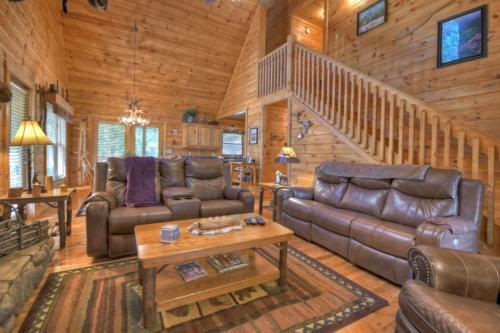 Moose Crossing Lodge