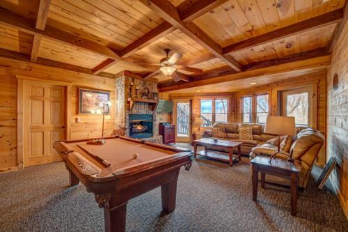Animal Crossings By Escape To Blue Ridge