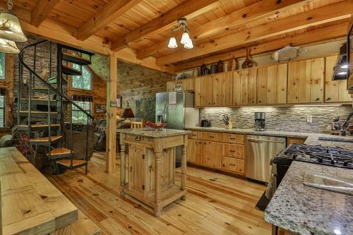 Pick's Riverside Retreat