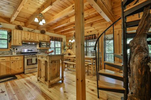 Pick's Riverside Retreat