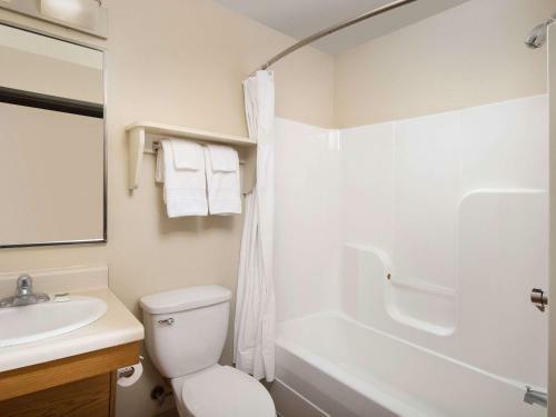 Hotel Woodspring Suites Columbus Fort Benning Bldg 2