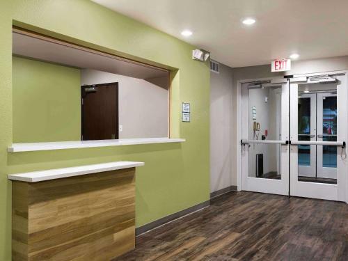 Hotel Woodspring Suites Columbus Fort Benning Bldg 2