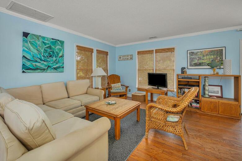 Olive Way 106
