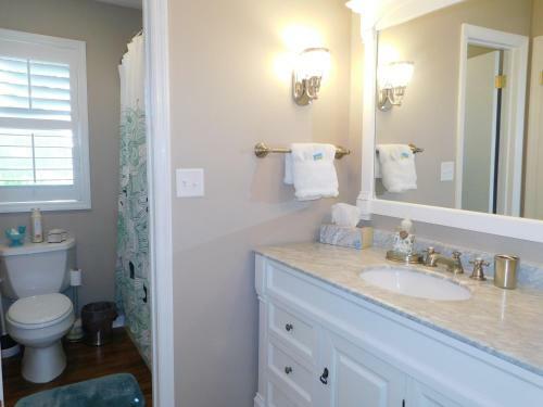 619 Harbour Oaks