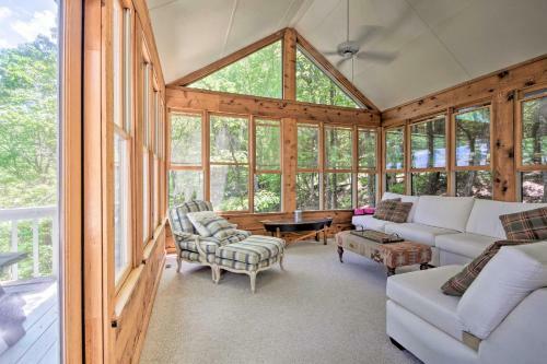 Big Canoe Home With Mtn Views, Pool And Lake Access!