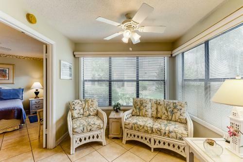 Harbour Oaks #403