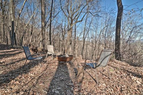 Designer Mtn Getaway With Deck And Sweeping Views