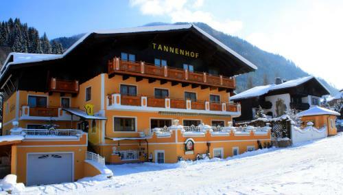 Aparthotel Hotel Garni Tannenhof