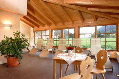 Hotel Almdorf Almlust