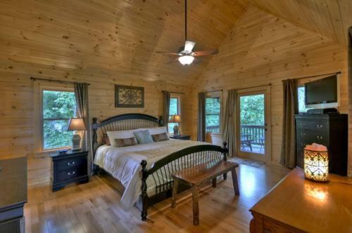 Treasure In The Trees- Mtn Views Near Blue Ridge