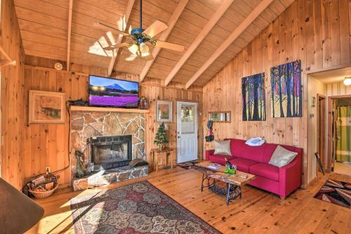 Frog Leap Hiawassee Cabin With Blue Ridge Mtn Views