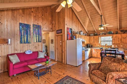 Frog Leap Hiawassee Cabin With Blue Ridge Mtn Views