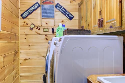 Cinnamon Bear Lodge