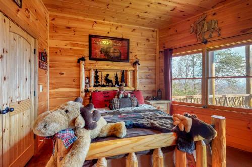 Cinnamon Bear Lodge