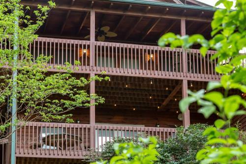 Pinehome Cabin