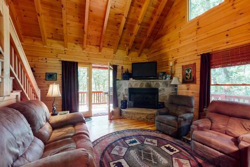 Creekside Escape