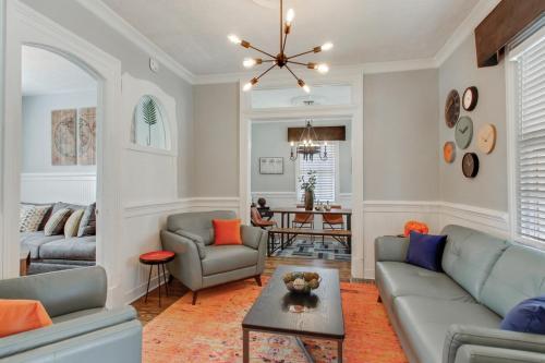 New Listing! Chic 1870s Home With Private Patio Home