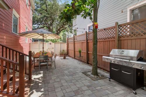 New Listing! Chic 1870s Home With Private Patio Home