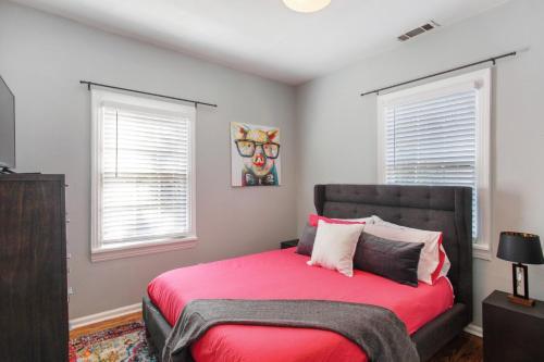New Listing! Chic 1870s Home With Private Patio Home