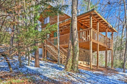 Sautee Nacoochee Mtn Paradise With Spacious Deck!