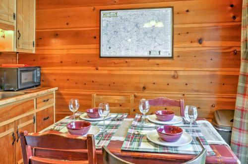 Sautee Nacoochee Mtn Paradise With Spacious Deck!