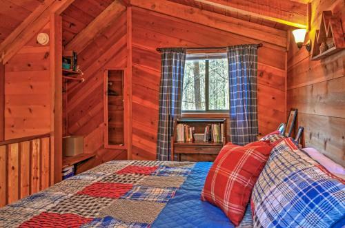 Sautee Nacoochee Mtn Paradise With Spacious Deck!