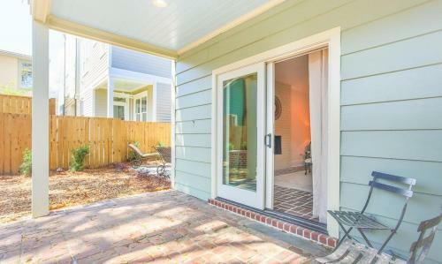 511 East Congress Street By Lucky Savannah
